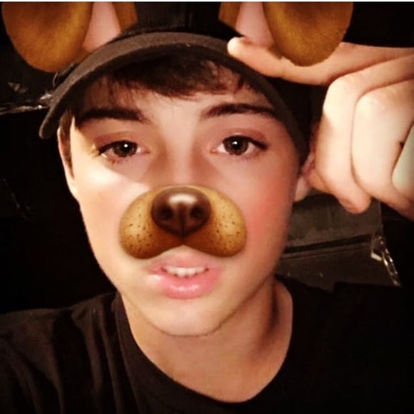 Ethan's Closet (@ethanstuck) | Poshmark